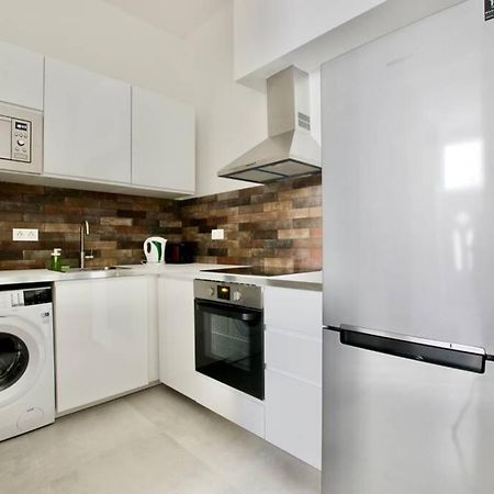 Premium Apartment By Hi5 - Central 3 Bedroom Budapešť Exteriér fotografie