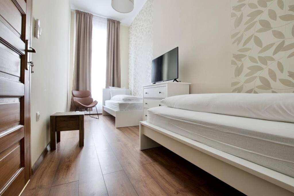 Premium Apartment By Hi5 - Central 3 Bedroom Budapešť Exteriér fotografie